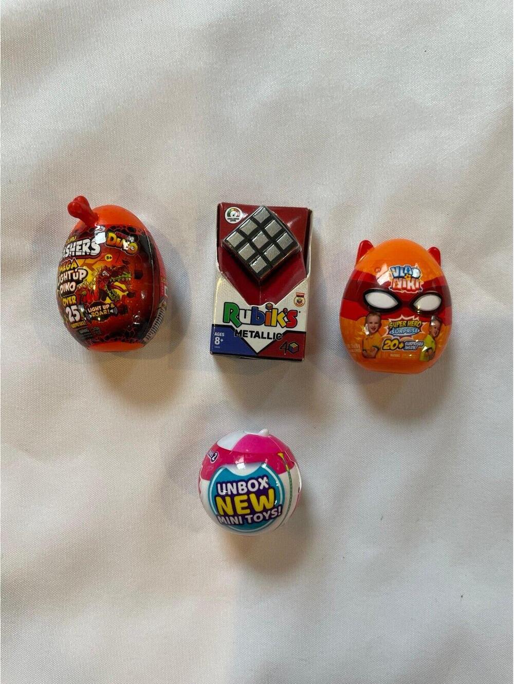 zuru mini brands